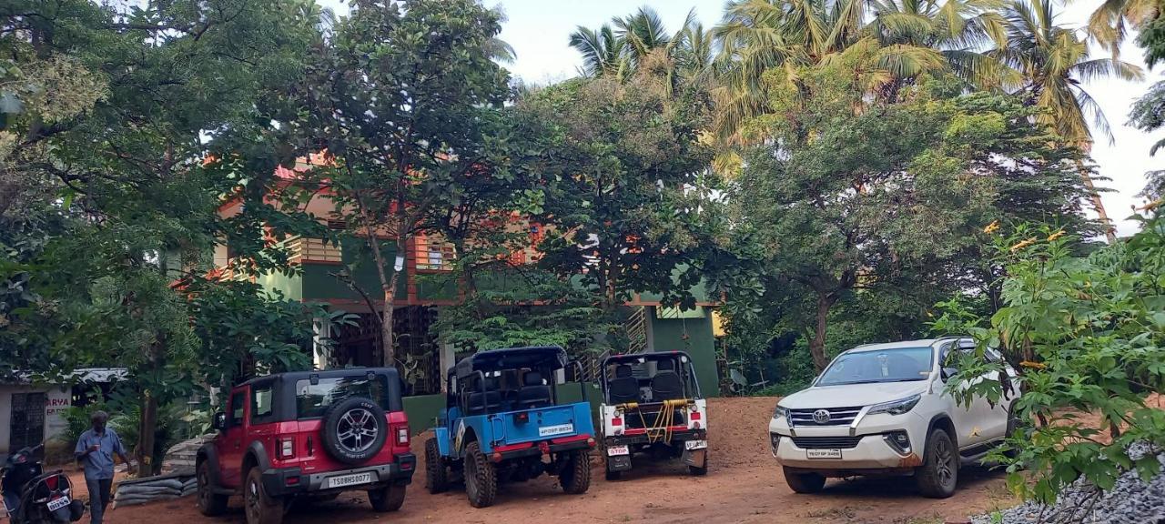 Saptami Hampi Homestay Exteriör bild